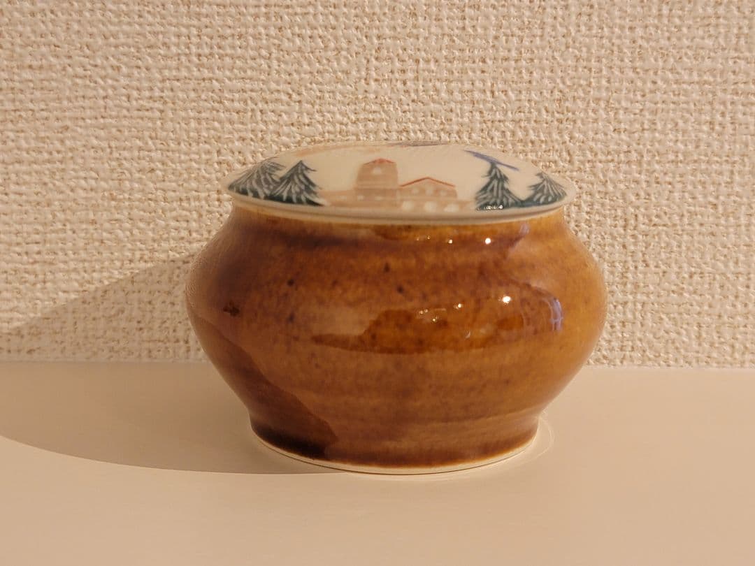 長谷川風子さん　キリエ　蓋物