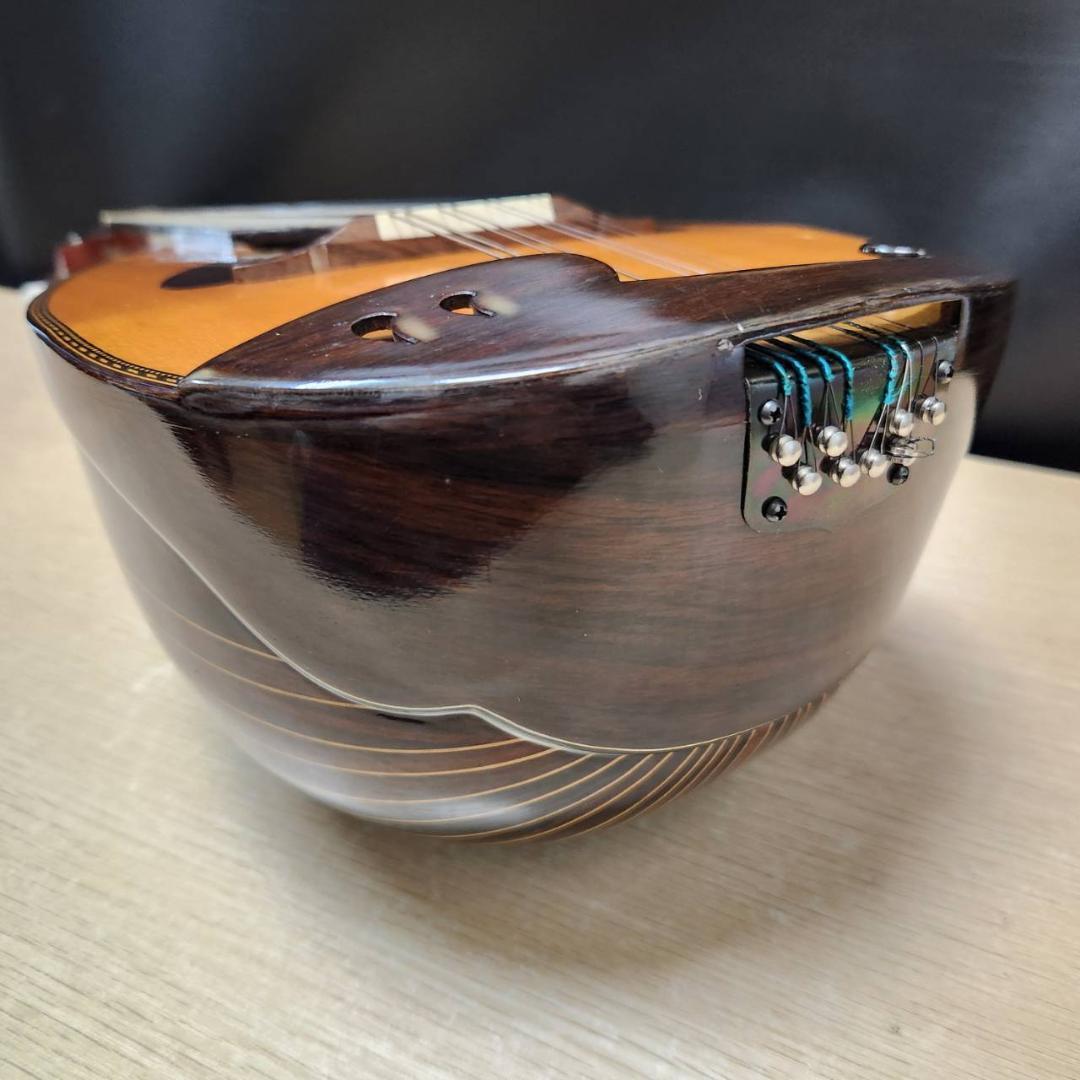 ★鈴木バイオリン　マンドリン　M-218　ケース付き