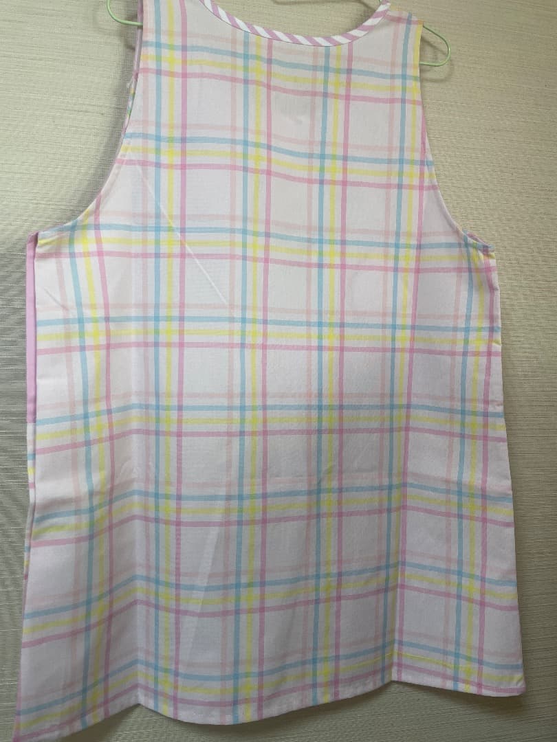 ちゅけたろりん　　エプロン　保育士