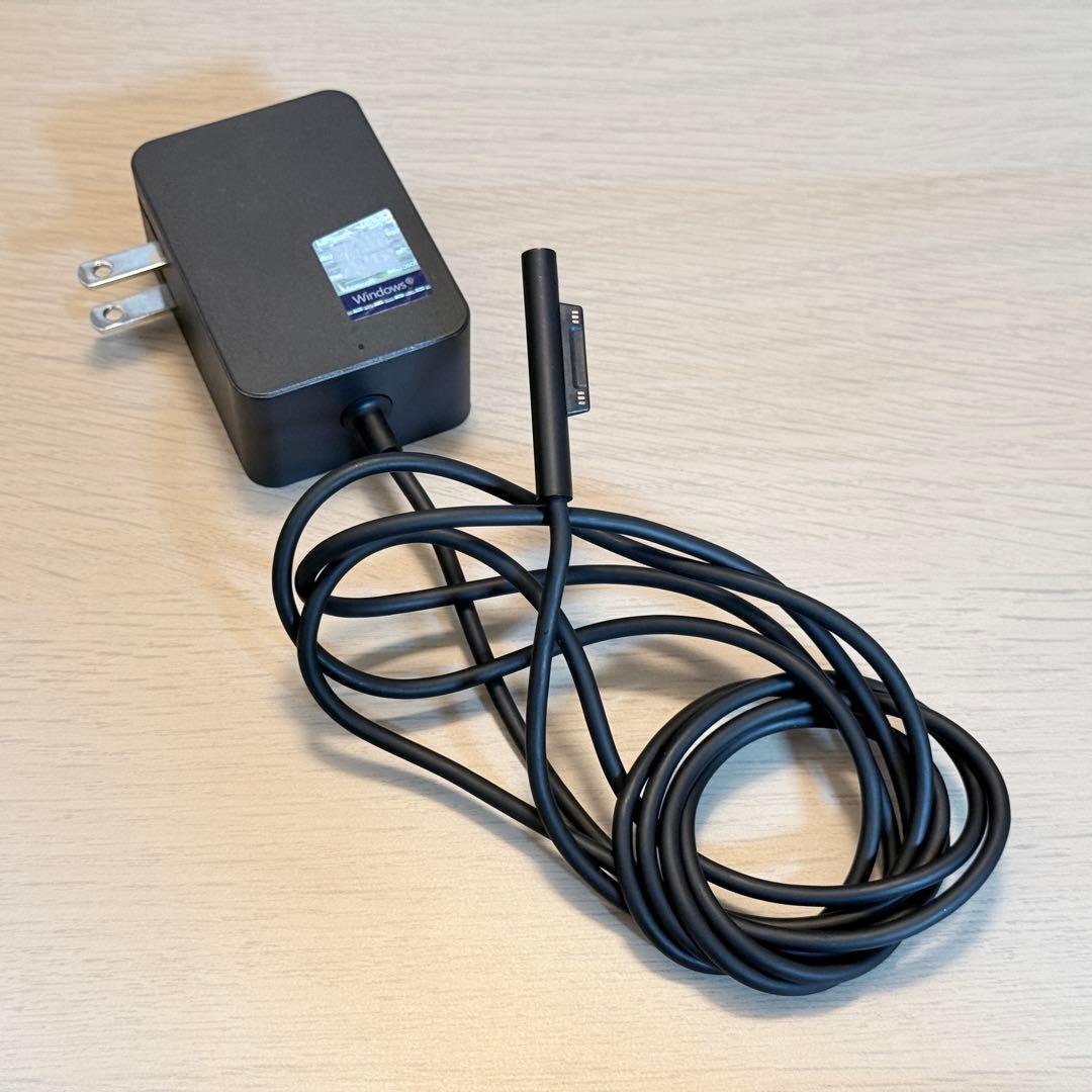 美品 Surface Go2 4GB/64GB Windows11 充電器付き