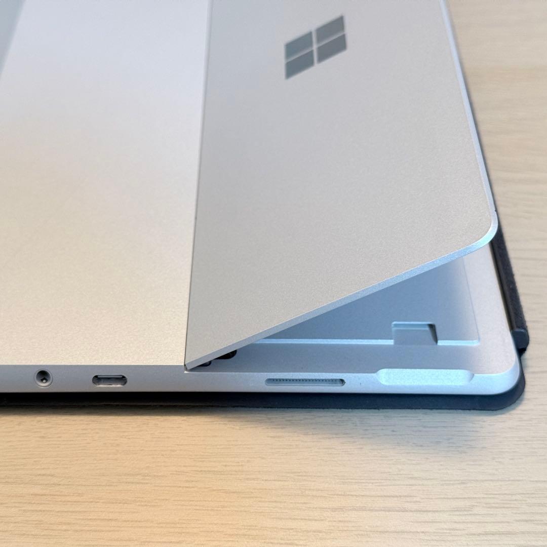 美品 Surface Go2 4GB/64GB Windows11 充電器付き