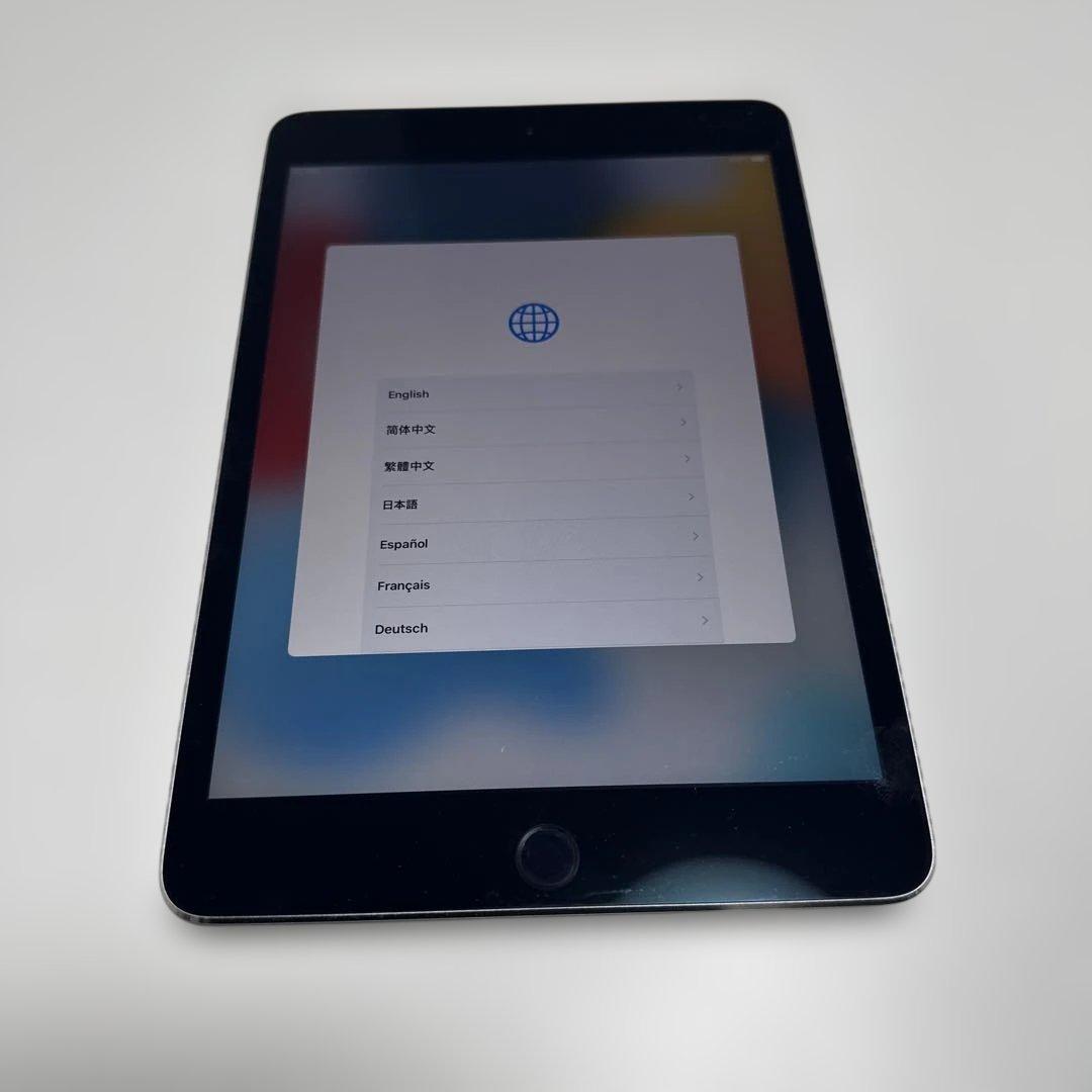 iPad mini 4 セルラーモデル128GBスペースグレイバッテリー100%