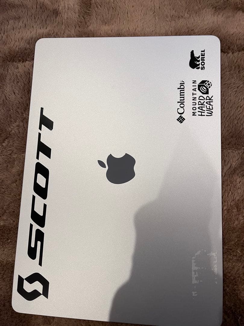 [美品] MacBook Air 15インチ M3チップ シルバー 512GB