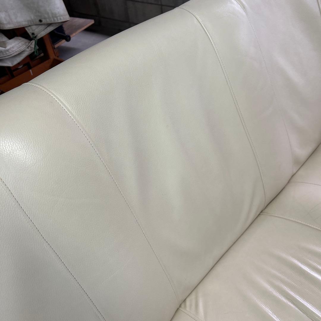 本革　3人掛けソファ　ベージュ　ヴィンテージ　アンティーク　年代物