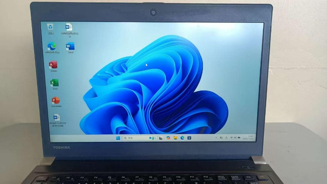 ノートパソコンDynabook第四世代Core i7 SSD128Gメモリ8G