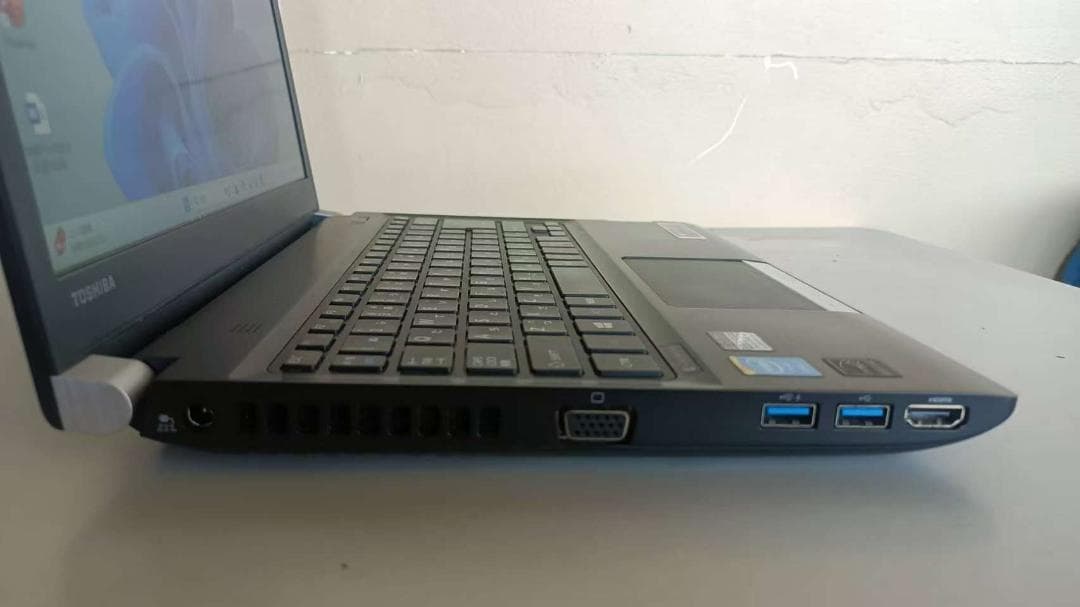 ノートパソコンDynabook第四世代Core i7 SSD128Gメモリ8G