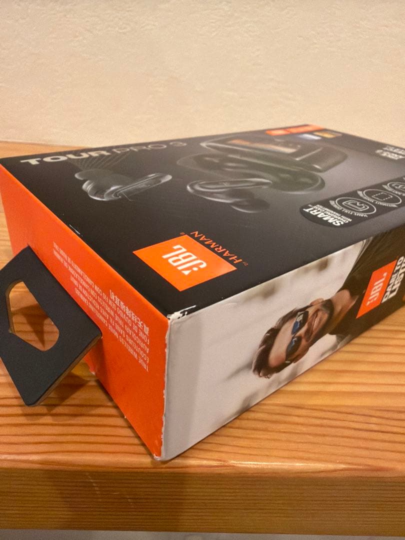 JBL TOUR PRO 3 ブラック