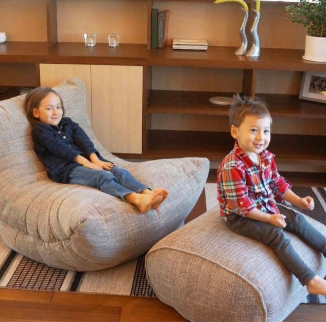 週末お値引き価格　アンビエントラウンジ アクスティック　オットマン付き