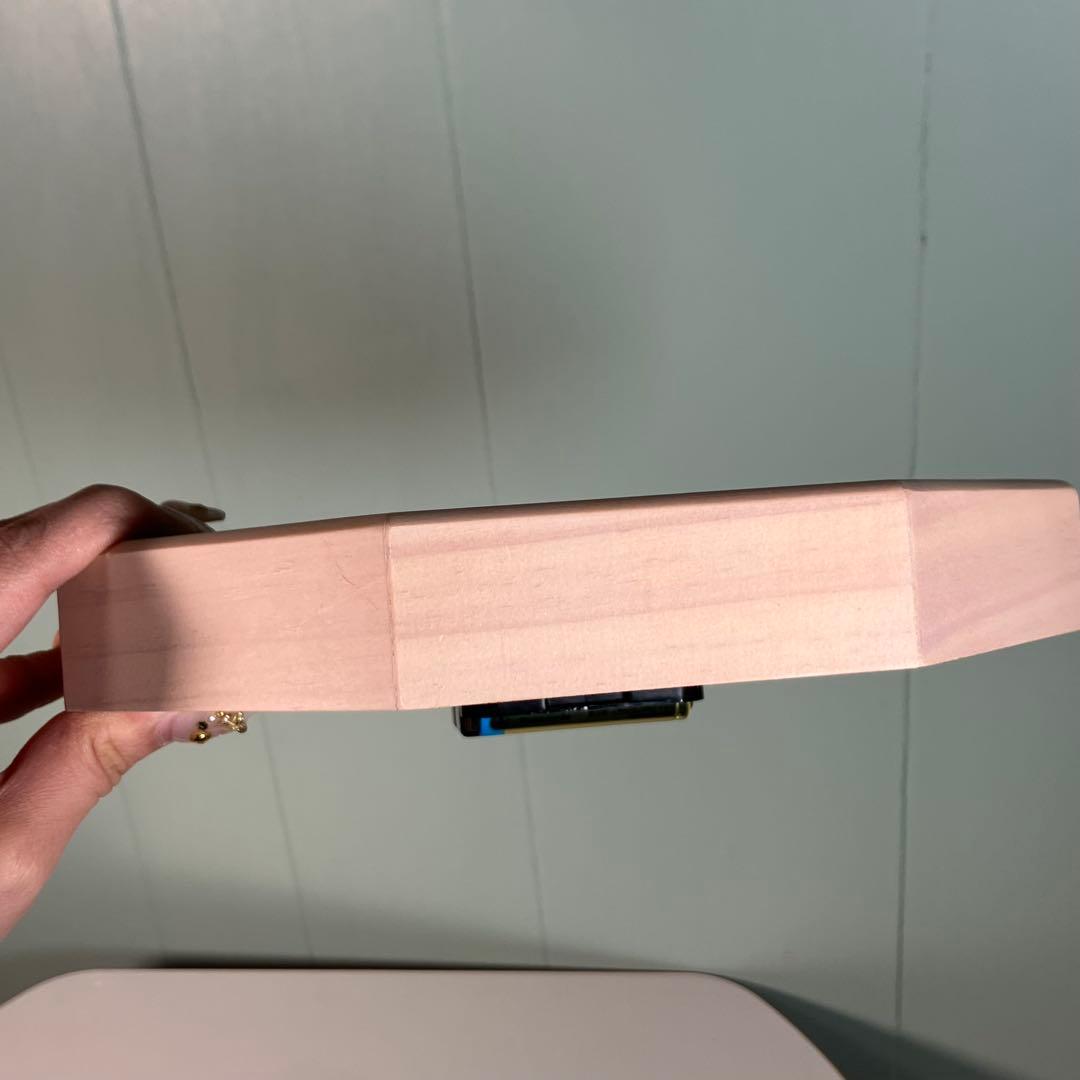 【動作確認済】Manyマニーローズ　木製時計