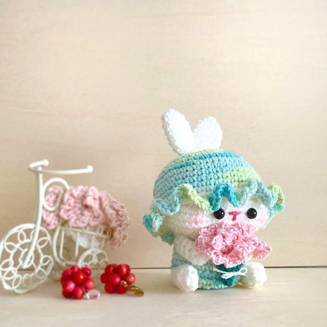 【みるく様】母の日 カーネーション うさぎ ボンネット ベビーキャップ