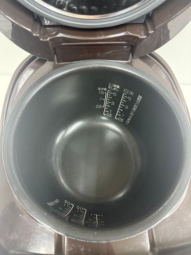 Zojirushi IHジャー炊飯器NP-VZ10