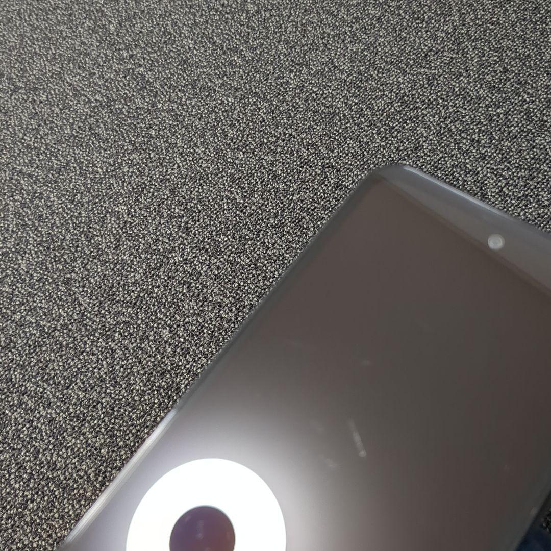 Libero 5G III A202ZT　本体