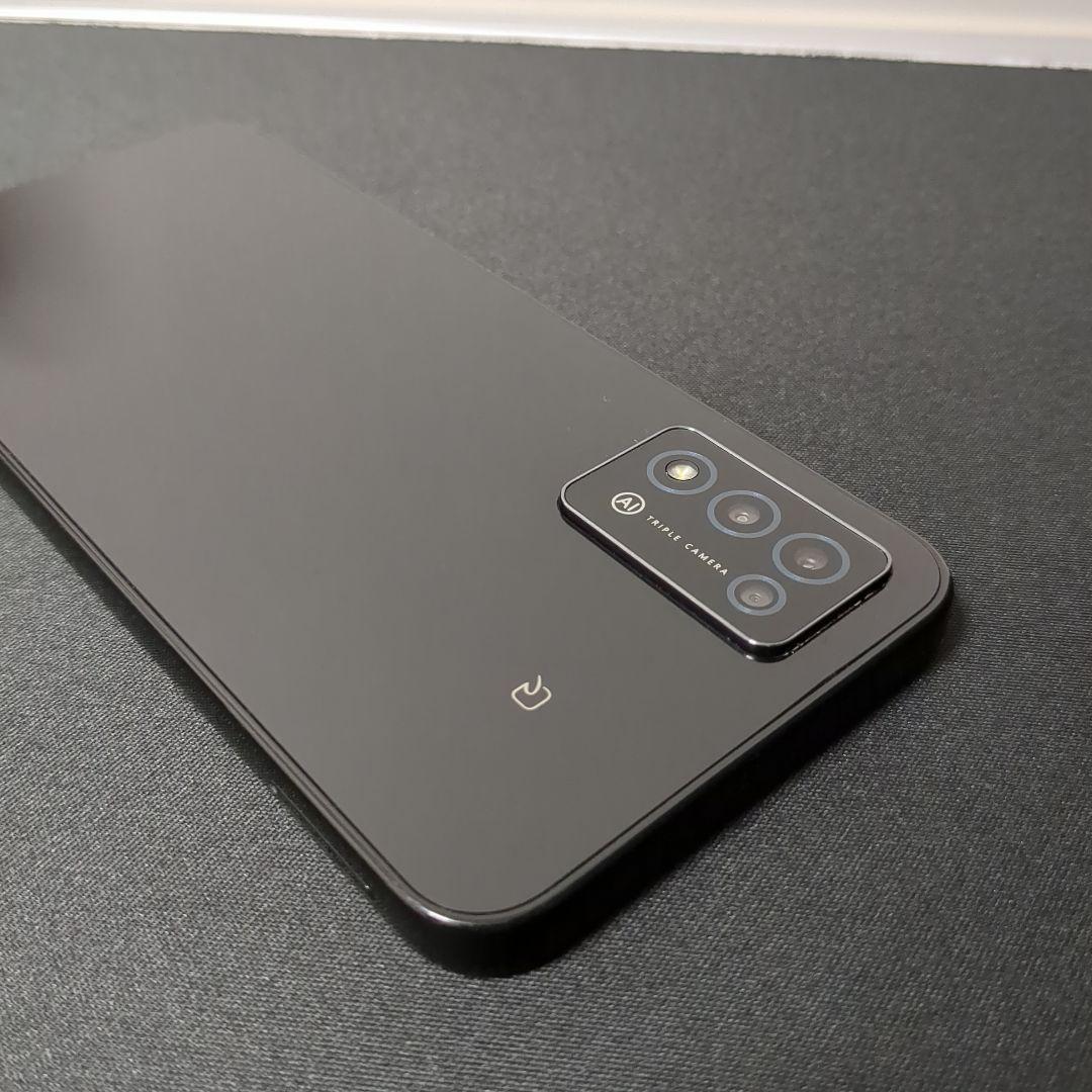 Libero 5G III A202ZT　本体