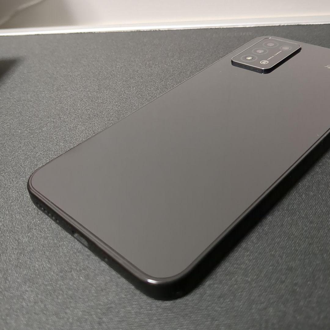 Libero 5G III A202ZT　本体