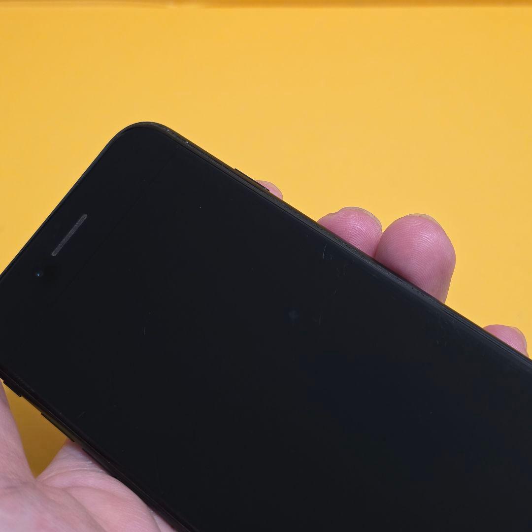 iPhone SE2(第2世代) 128GB｜24時間以内発送#663