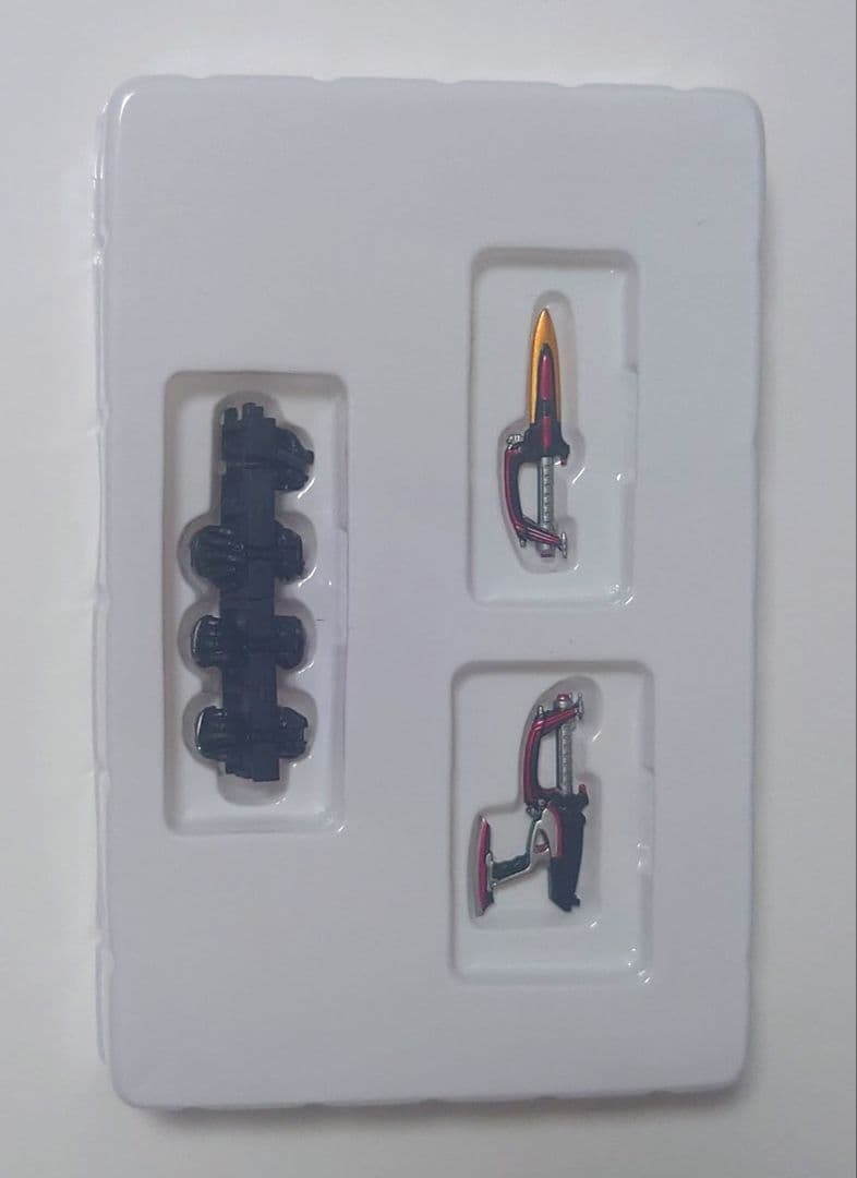 S.H.Figuarts（真骨彫製法） 仮面ライダーカブト ライダーフォーム