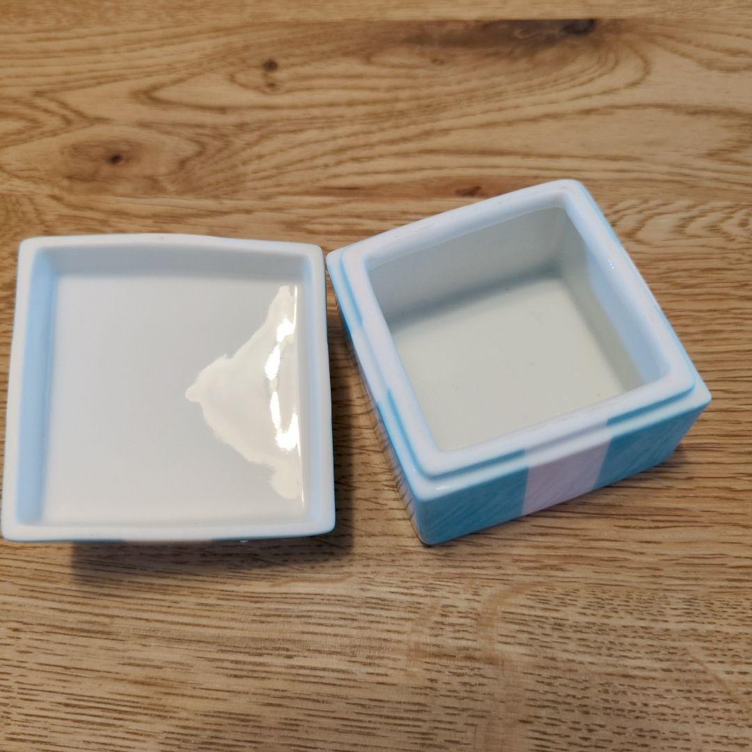 ティファニー ギフトボックス 小物入れ 陶器 リボン　置物　ブルーボックス