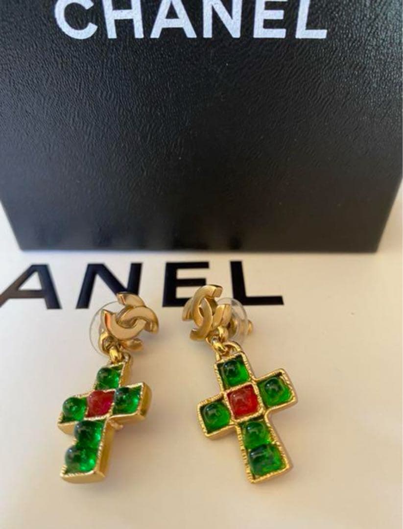 シャネル　ヴィンテージ　ココマーク　カラーストーンクロス　ピアス