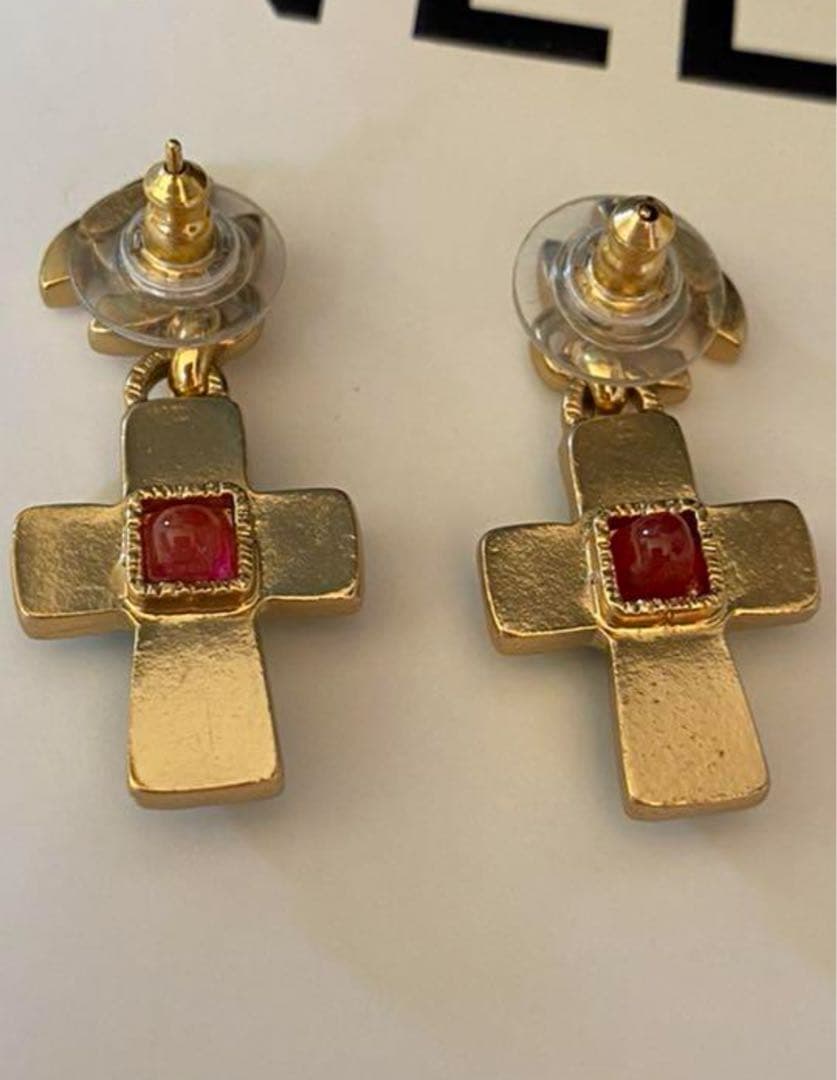 シャネル　ヴィンテージ　ココマーク　カラーストーンクロス　ピアス