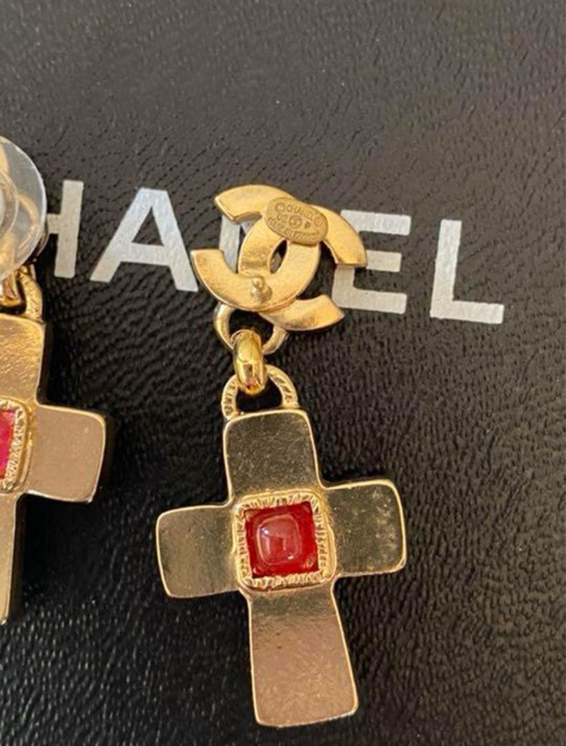 シャネル　ヴィンテージ　ココマーク　カラーストーンクロス　ピアス