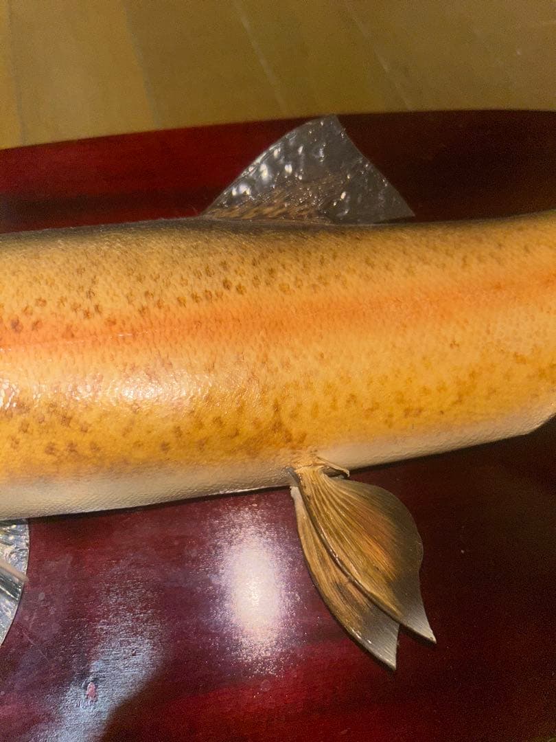 リアルなトラウトフィギュア