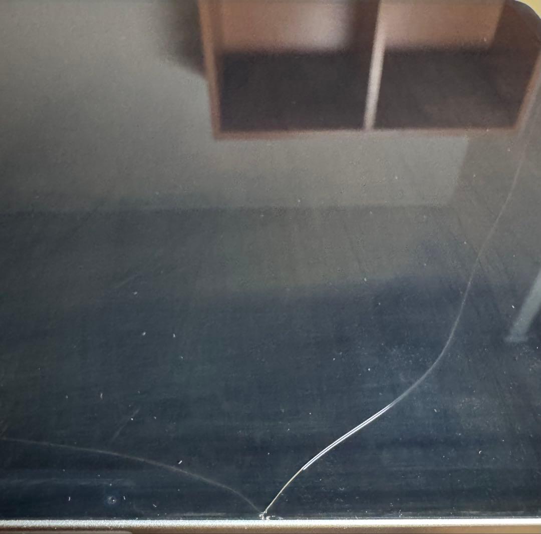 T*E様 iPad Air M2 13インチ256GB Wi-Fi + Cell