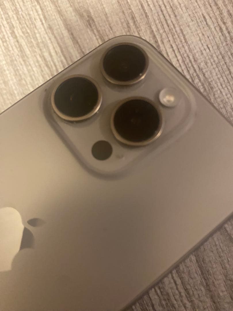値下げ　iPhone15プロ本体