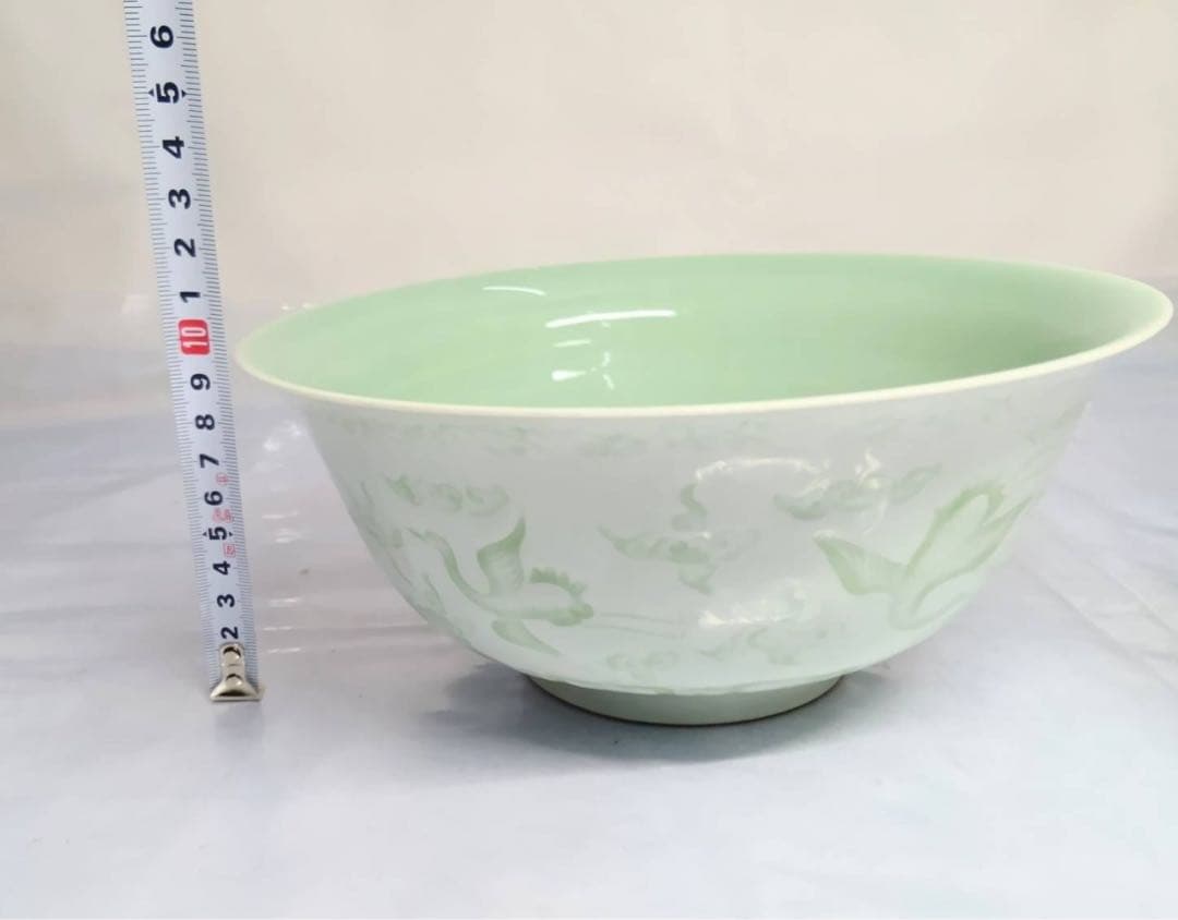 木箱入　青磁象雲鶴　菓子鉢　景德鎮製　大皿　盛鉢　大鉢　丼　どんぶり　骨董