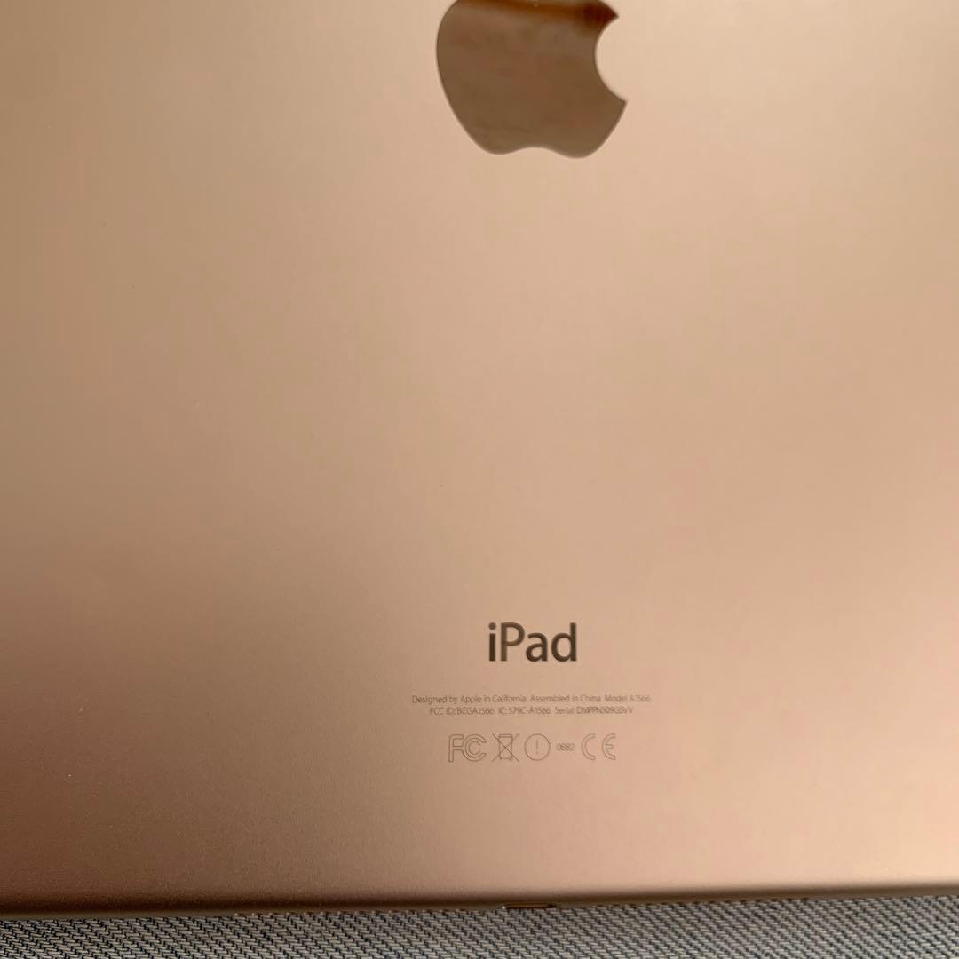 iPad Air2 第2世代 フリー16GB GOLD
