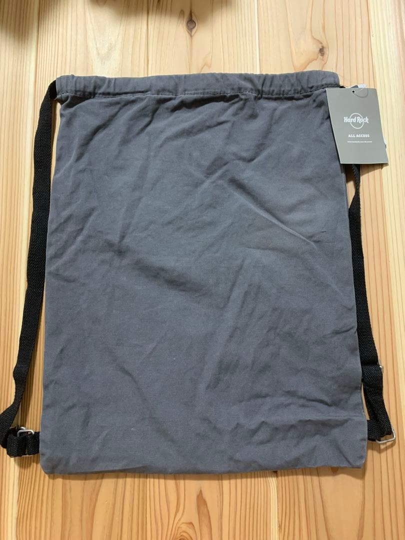 Hard Rock Cafeギターピンズ　ネームタグ　ローリングストーンバッグ