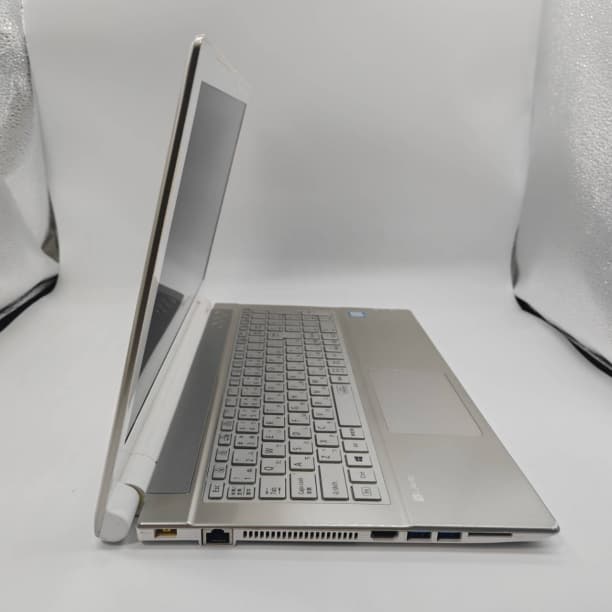 第8世代 i7 フルHD 15 NEC 16GB SSD256GB オフィス