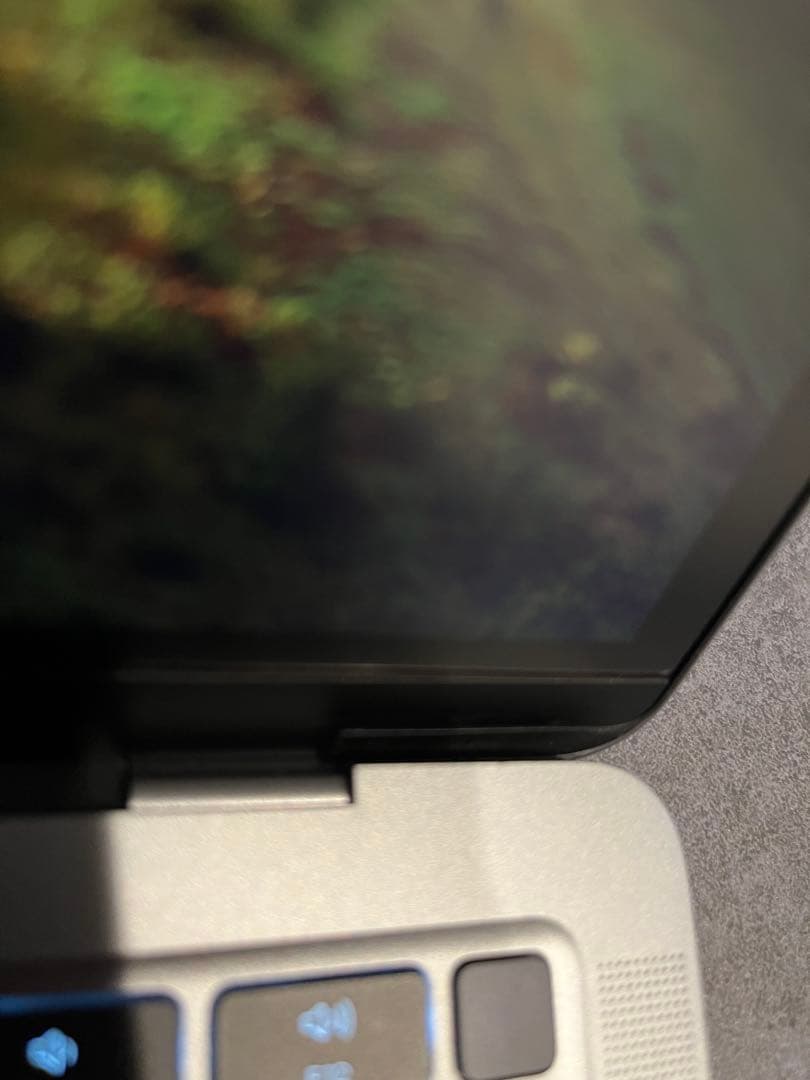 Apple MacBook Air (M1、メモリ16GB)スペースグレイ
