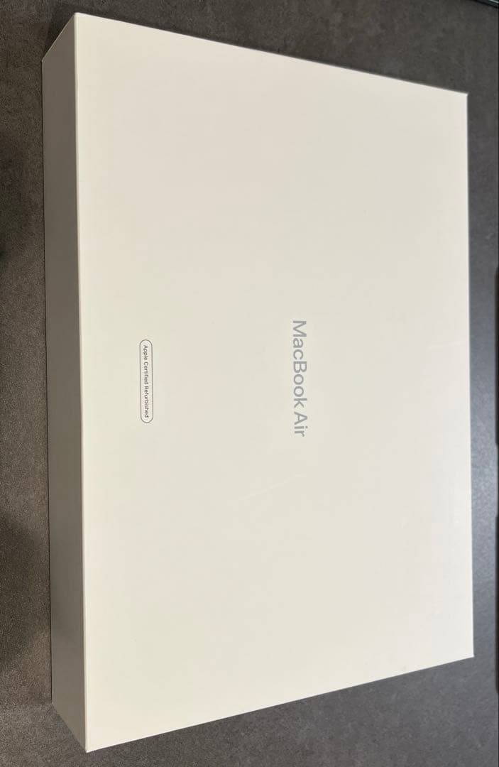 Apple MacBook Air (M1、メモリ16GB)スペースグレイ