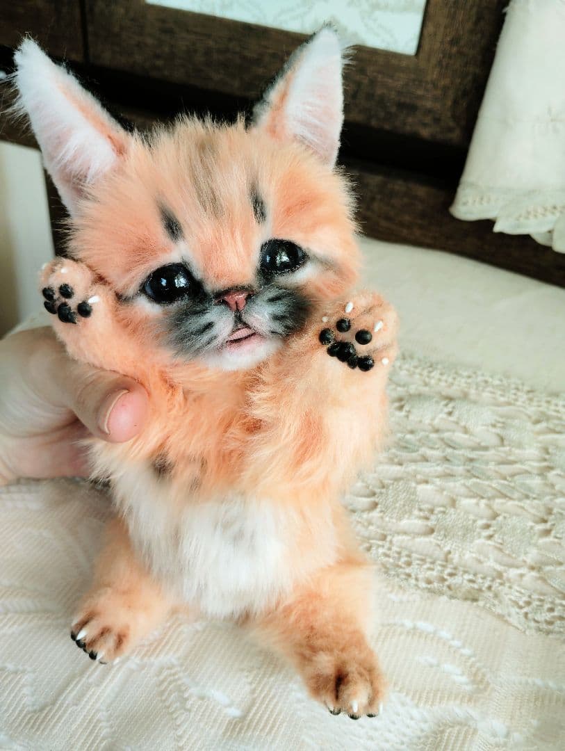 ネコ科赤ちゃんシリーズ❤カラカルベビー♡お口開閉♡アートドール♡ぬいぐるみ♡