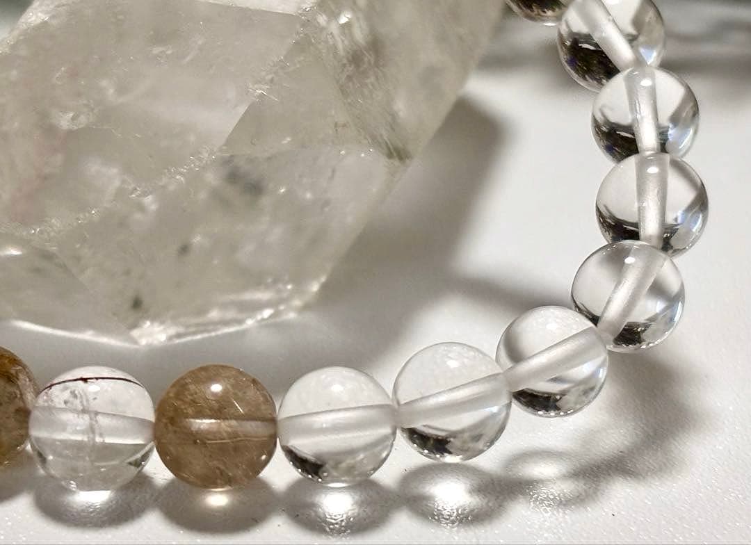 究極品質　超希少幻の銘石　現代に蘇った伝説の国産水晶　山梨乙女鉱山産水晶のブレス