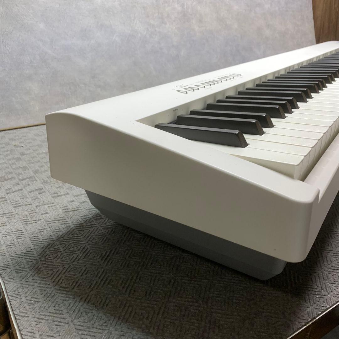 L057 Roland 電子ピアノ 2024年製 FP-30X