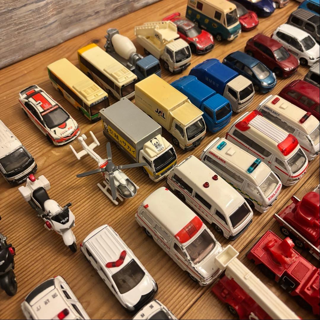 トミカ　118台＋その他8台セット