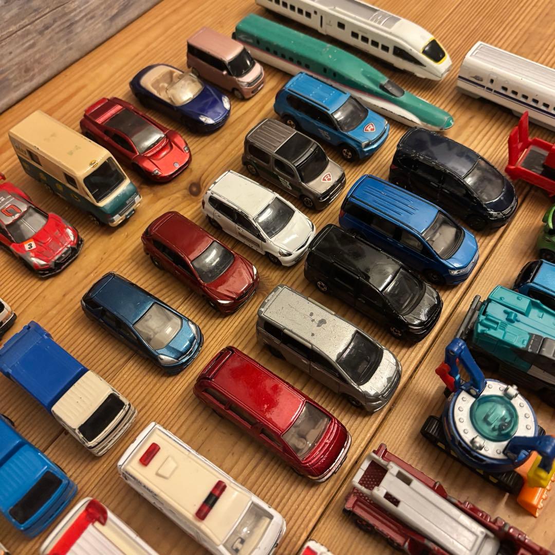トミカ　118台＋その他8台セット