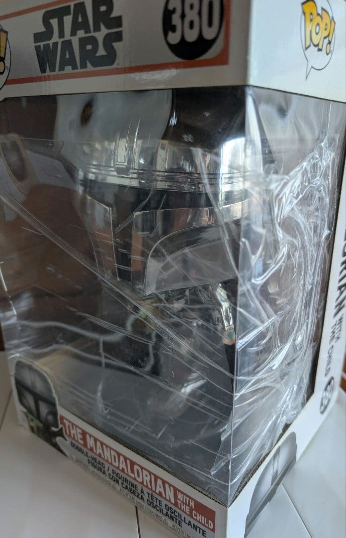 新品ファンコポップ　スターウォーズ　マンダロリアンwithチャイルド　10インチ