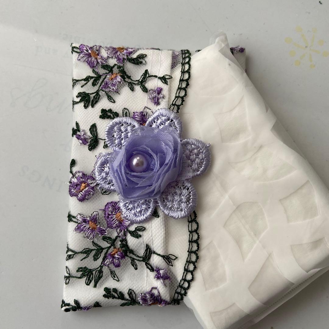 ポケットティッシュケースA33紫小花刺繍