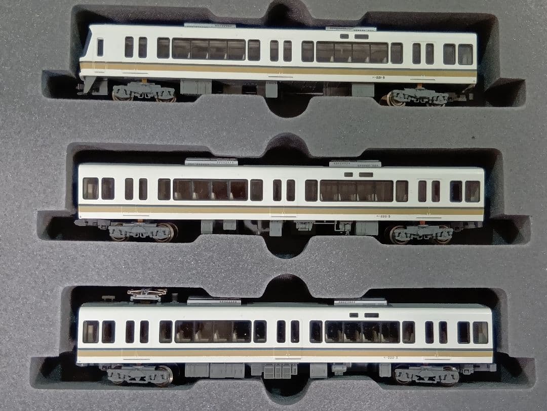 専用出品！KATO 10-170 10-171 221系電車 基本・増結セット