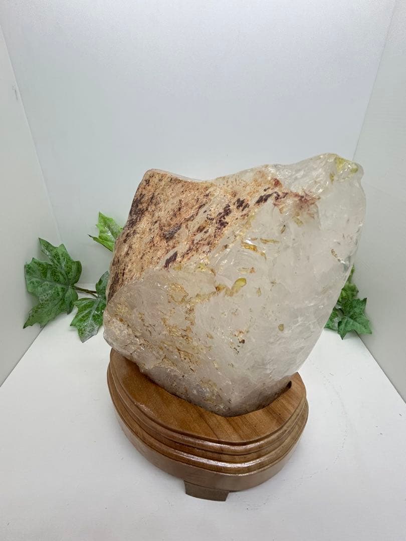 天然石水晶原石九尾浮き彫り