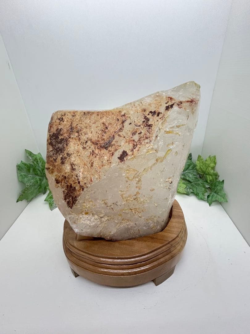 天然石水晶原石九尾浮き彫り