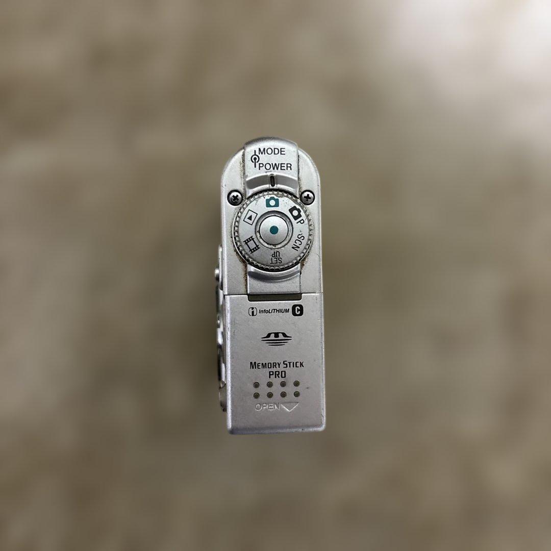 SONY Cyber-shot 4.0メガピクセル DSC-F77