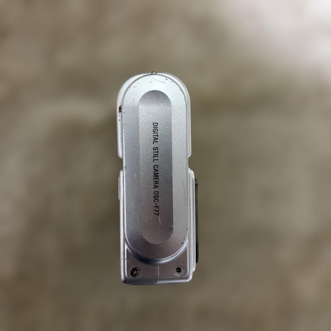 SONY Cyber-shot 4.0メガピクセル DSC-F77
