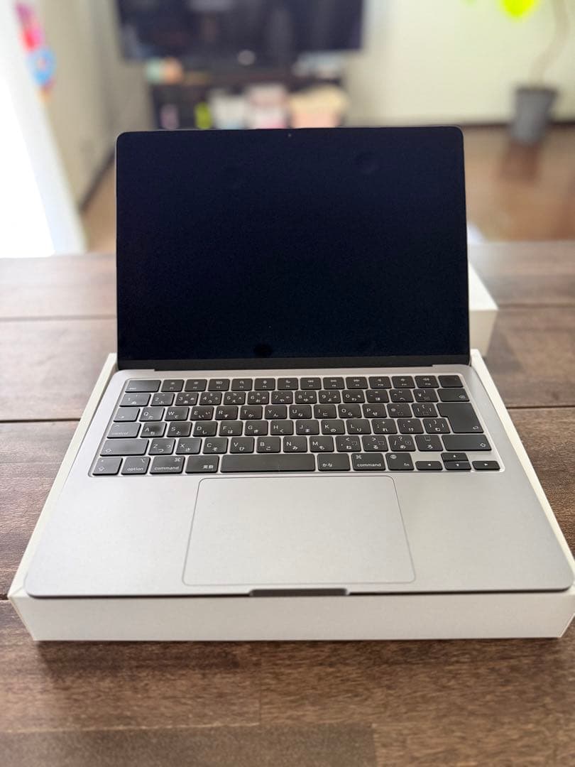 MacBook Air M3 13インチ 512GB メモリ16GB