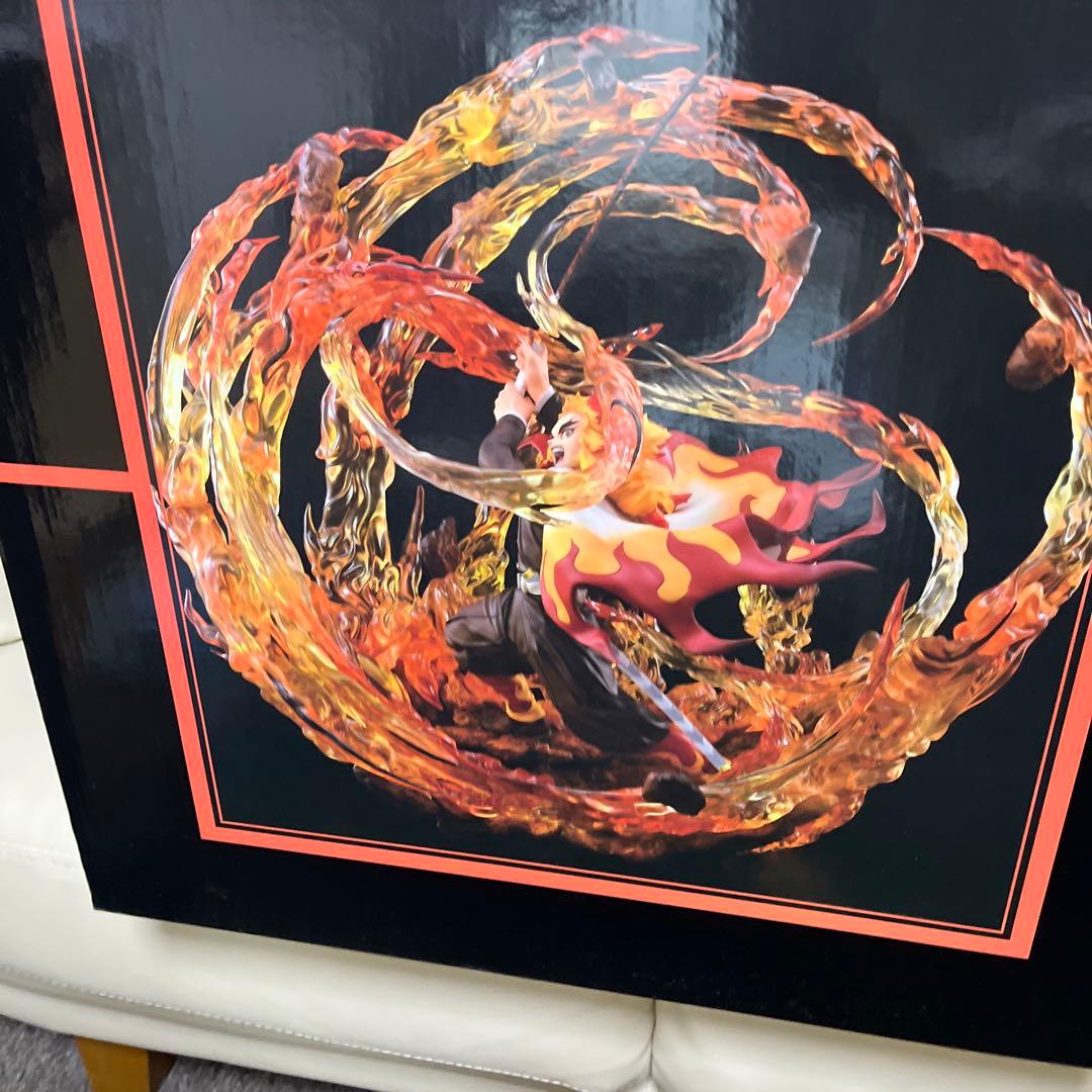 煉獄　杏寿郎DX フィギュア　美品