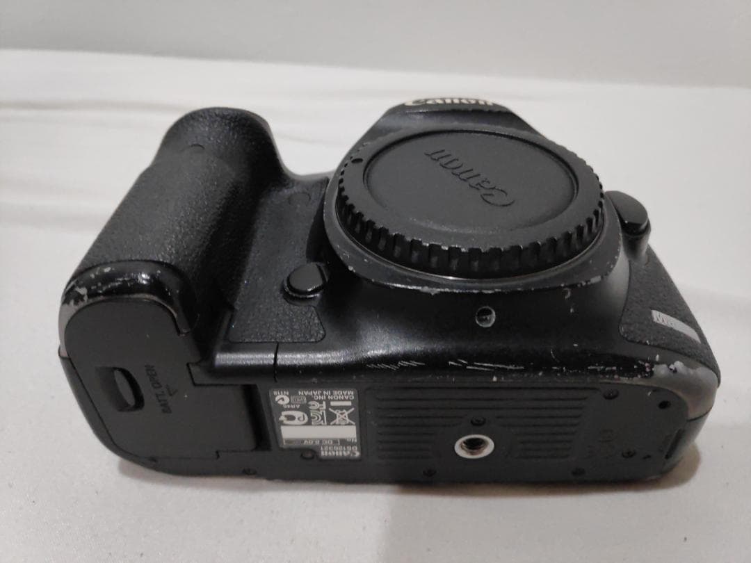 Canon EOS 5D Mark3 III Sandisk CF リーダーつき