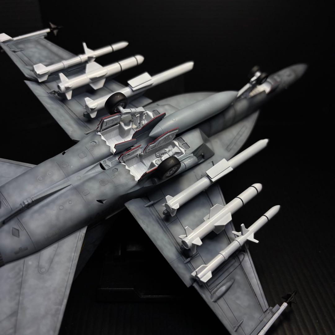 F18 スーパーホーネット(デモ機仕様) 1/72完成作品