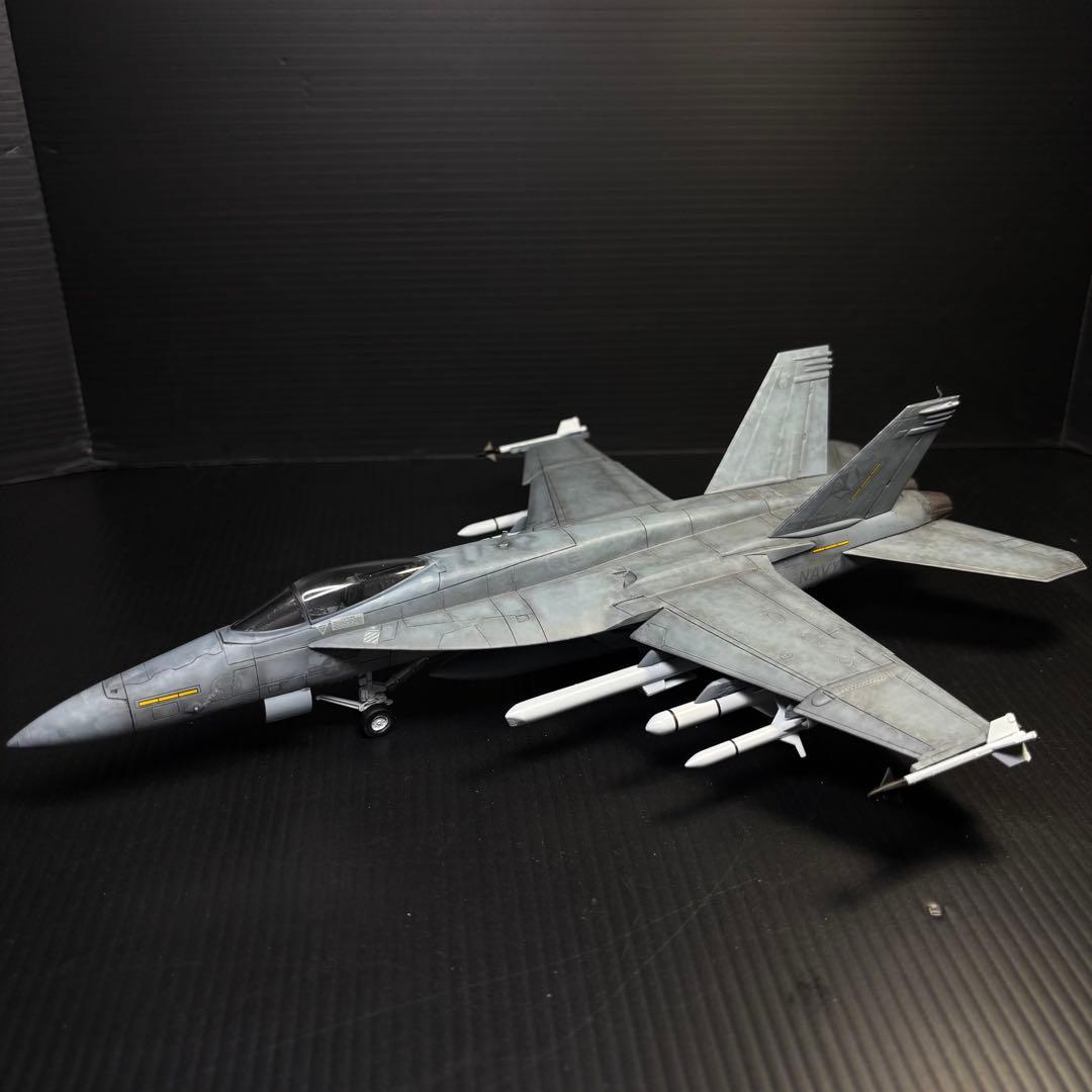 F18 スーパーホーネット(デモ機仕様) 1/72完成作品